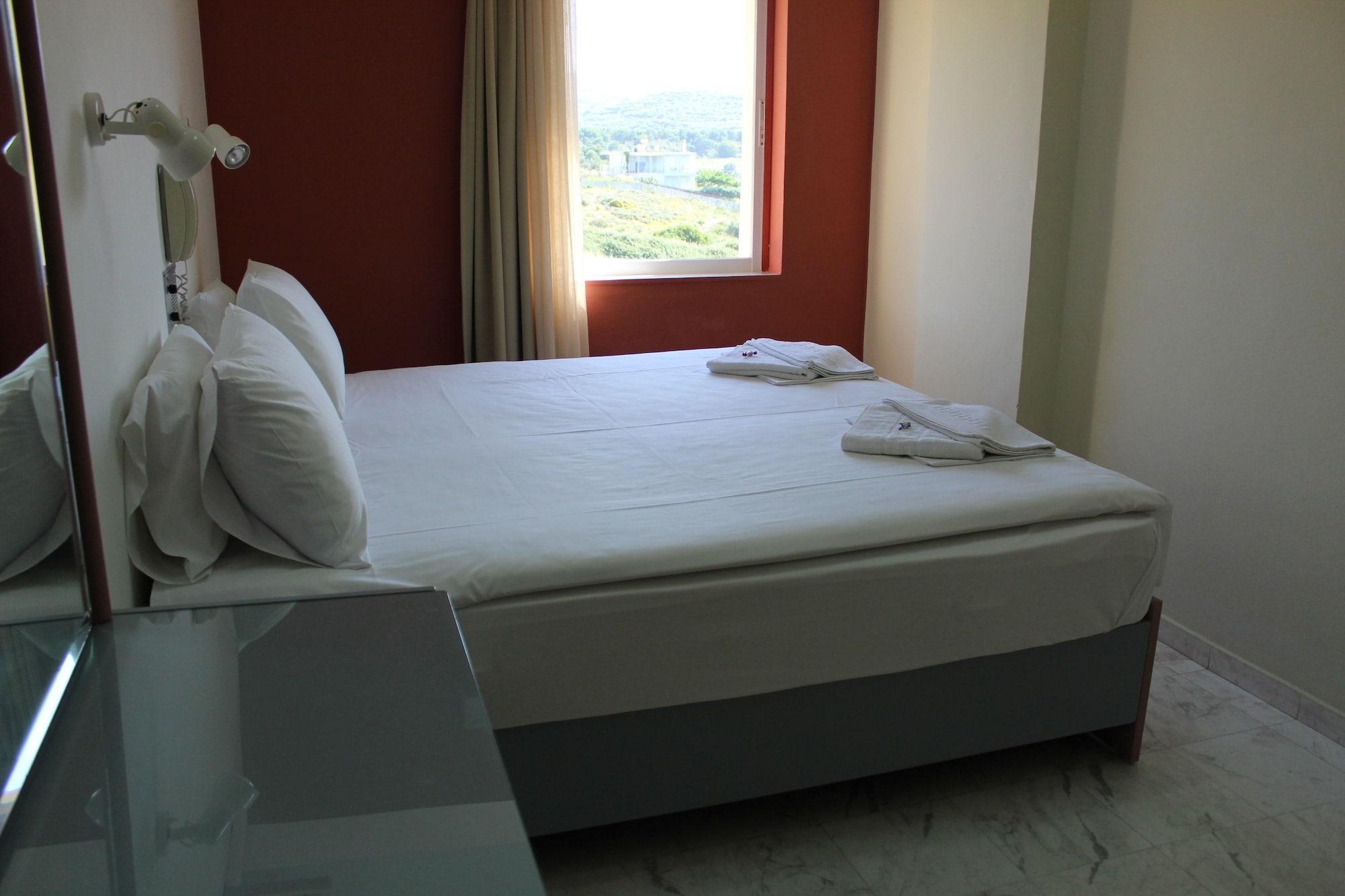Top Hotel Stalos Luaran gambar